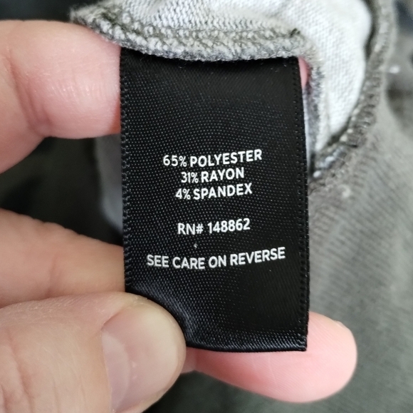 Torrid Super Soft Plush Crew Neck Raglan Sweatshirt Plus Size 3X - Picture 6 of 7